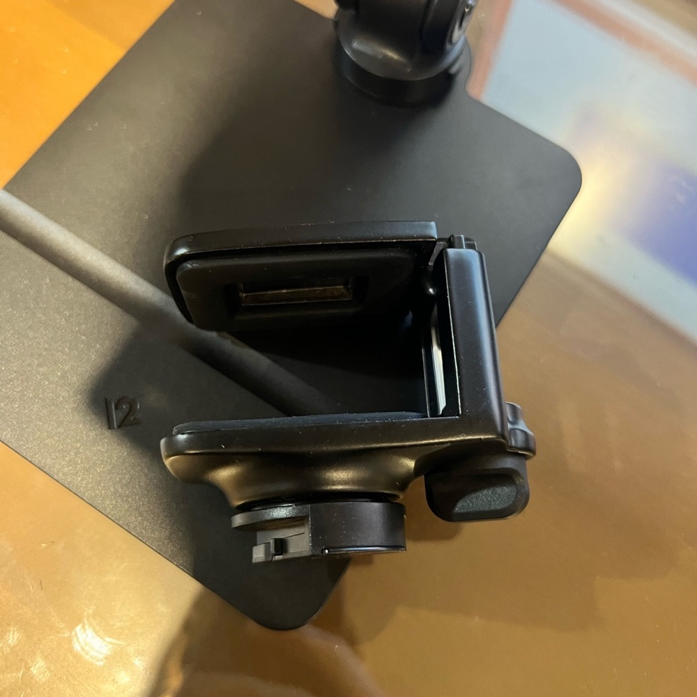 iPad Stand - Picture 4 of 4